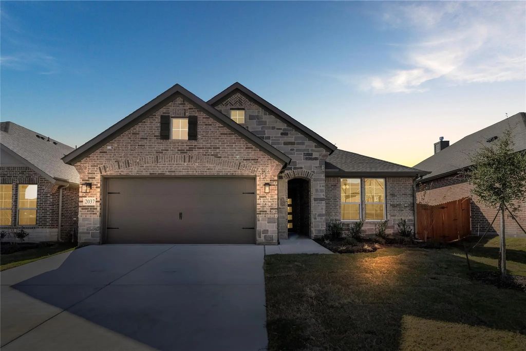 2037 Kelva Drive, Haslet