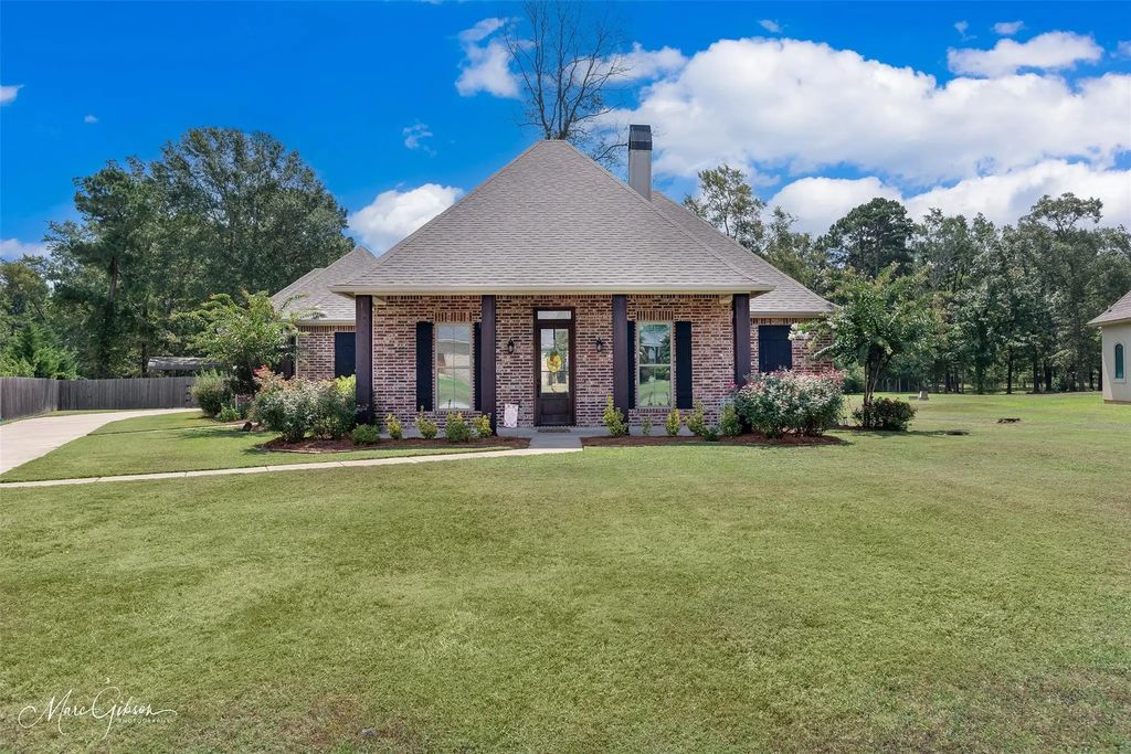 161 Ramsey Drive, Stonewall
