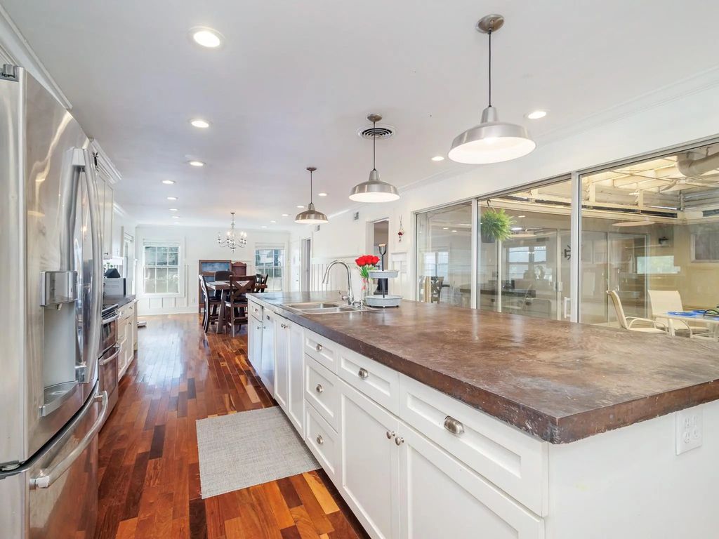 1909 8th Street, Brownwood