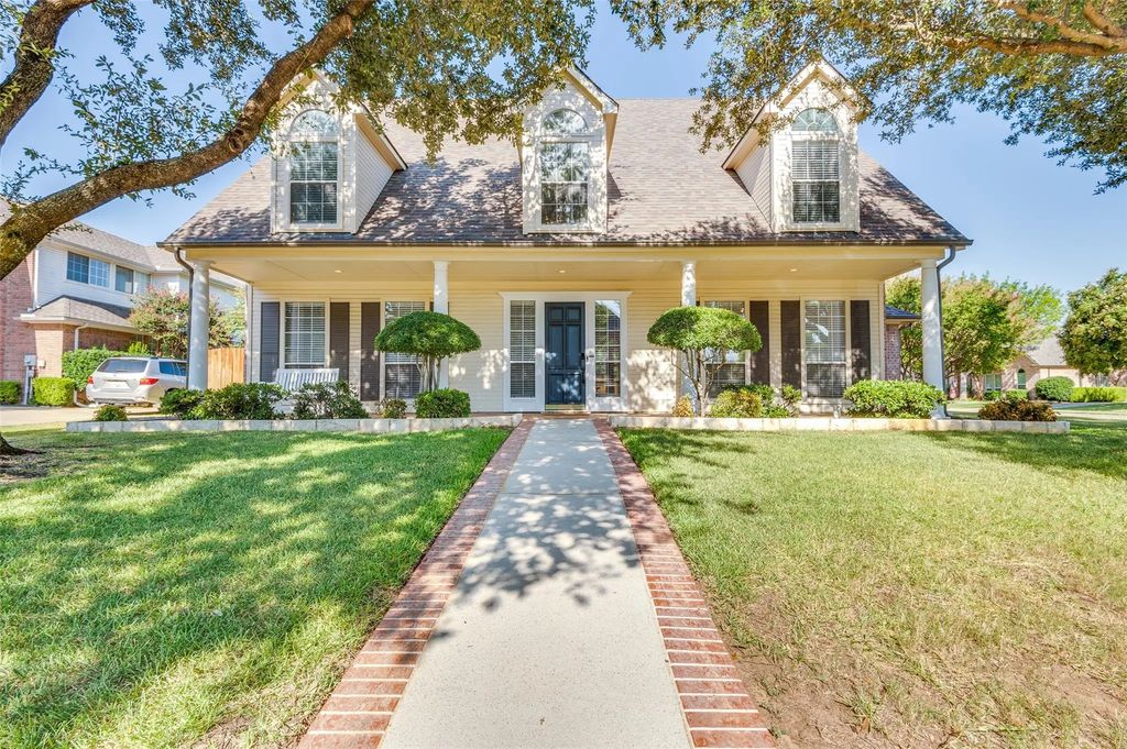 4114 Wellington Drive, Colleyville