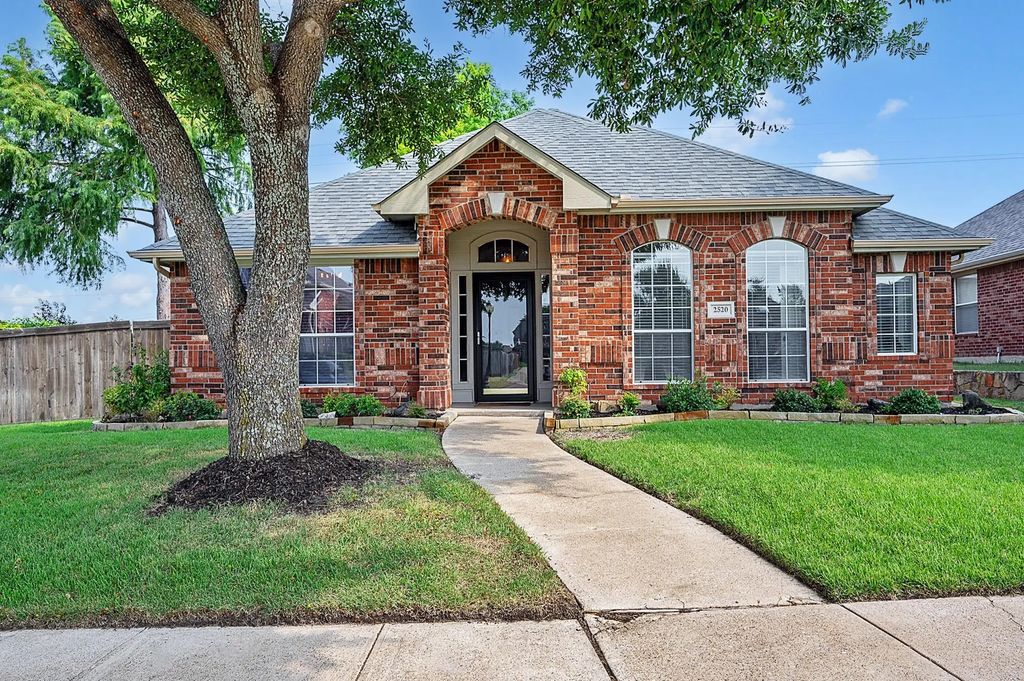 2520 Daybreak Drive, Rockwall
