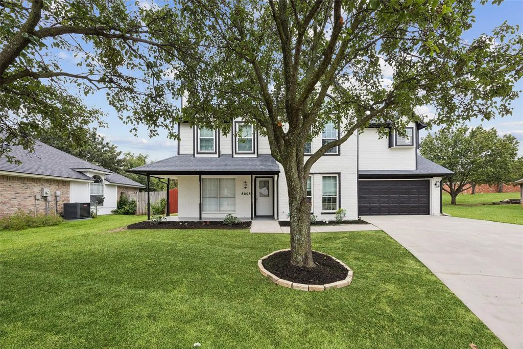 8008 Alamo Court, North Richland Hills