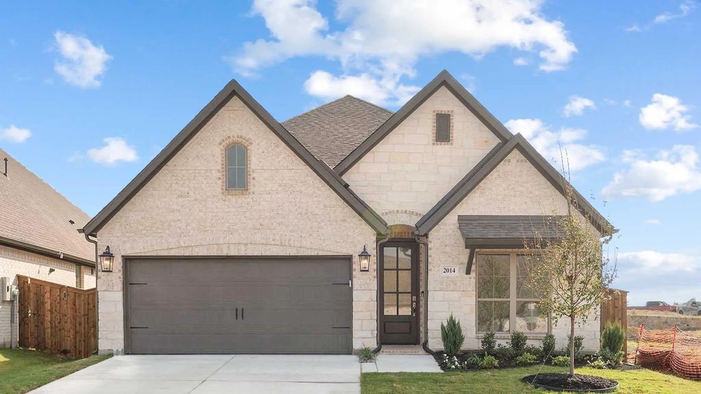 2014 Brewers Lane, Forney