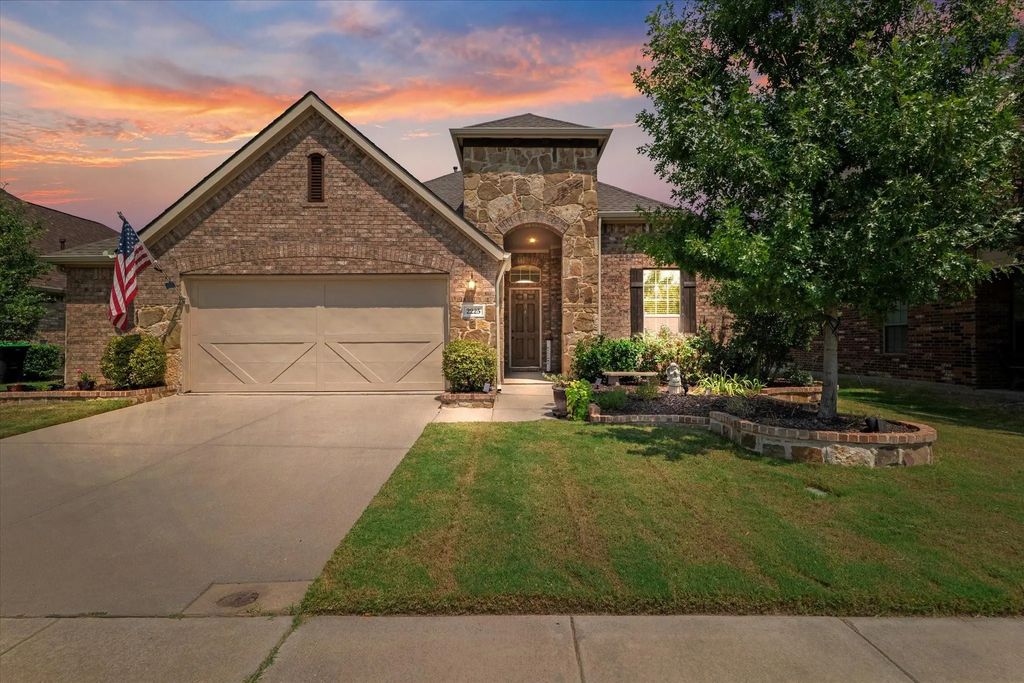 2225 Gregory Creek Drive, Little Elm