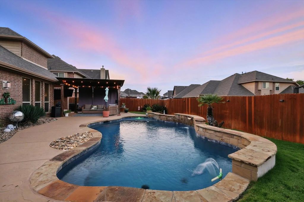 7240 Vienta Point, Grand Prairie