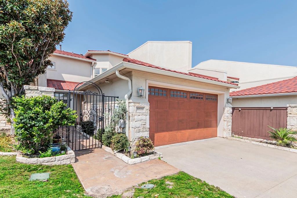8559 Mulligan Pass, Fort Worth