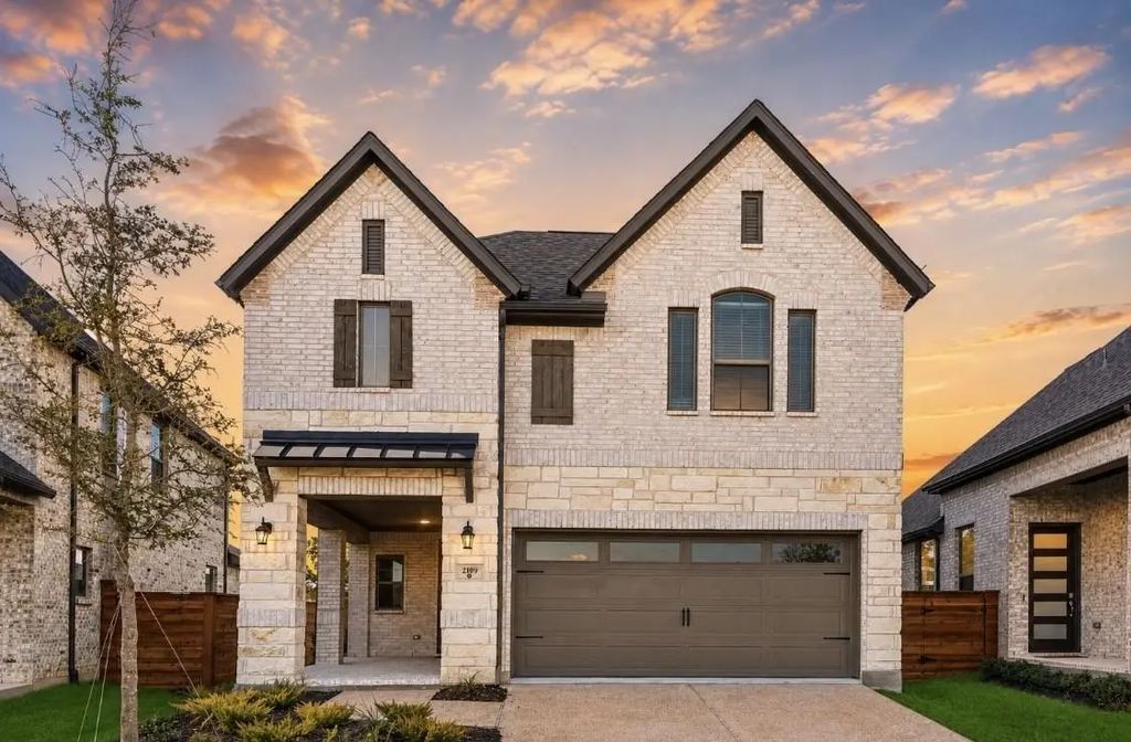 2109 Hazel Lily, Mesquite