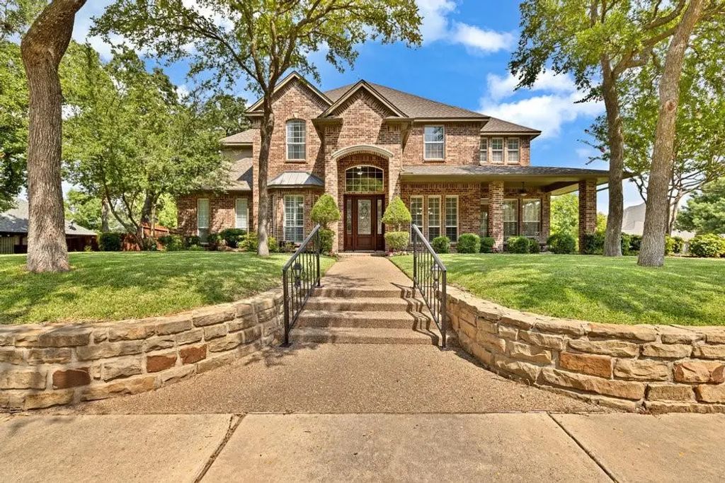 1613 Wingate Court, Keller