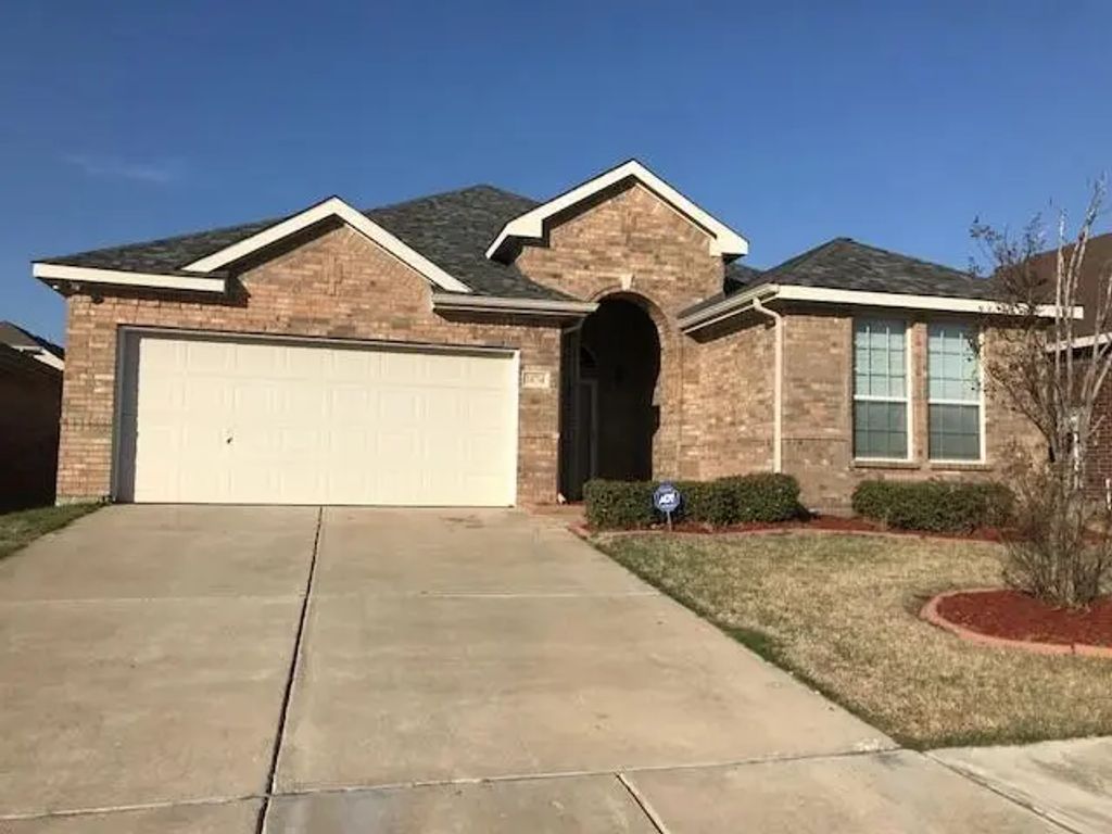 14714 Crystal Lake Drive, Little Elm