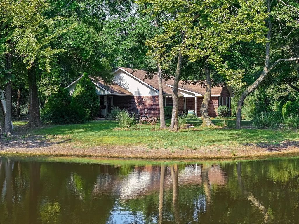 1200 Vz County Rd 2534, Canton