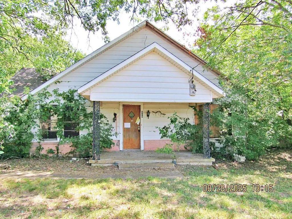 424 E Lawson Road, Dallas
