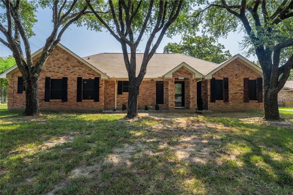 17473 Country Club Drive, Kemp