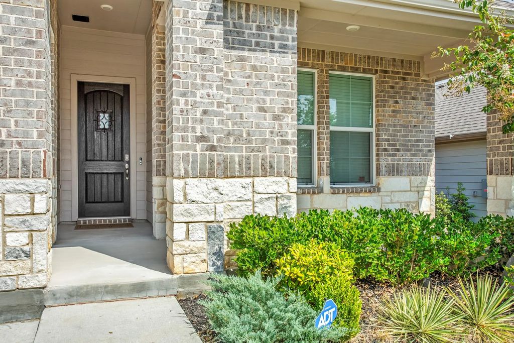 2209 Ruff Road, Denton