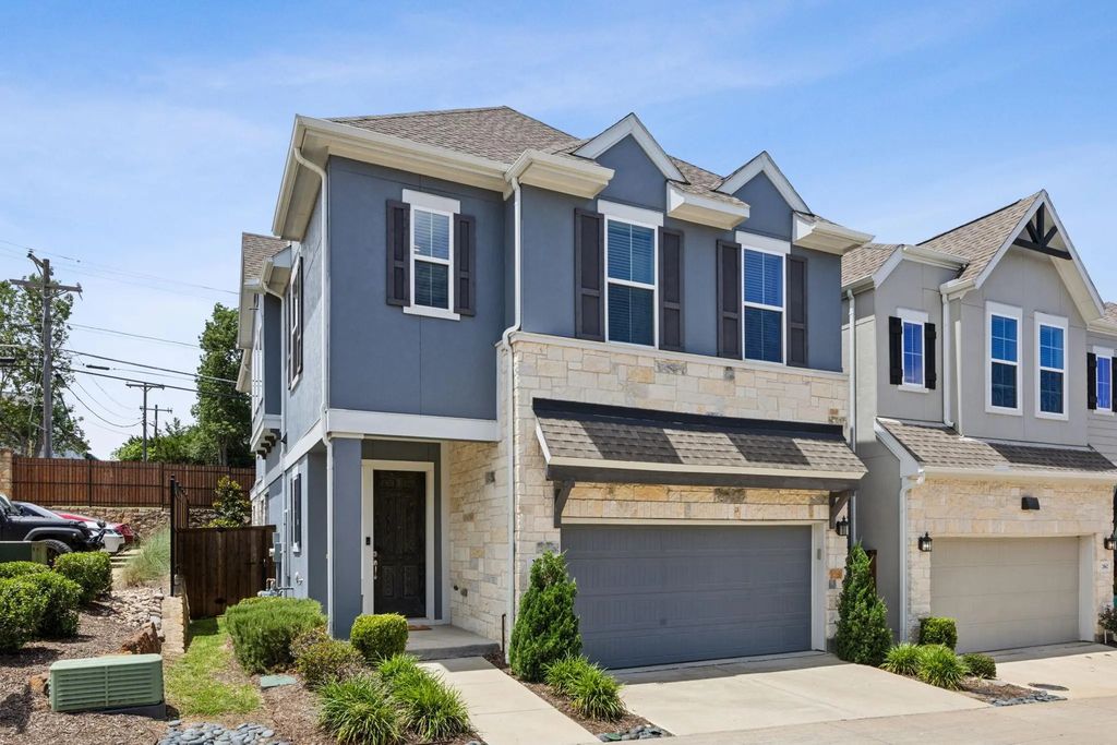 2070 White Grove Drive, Dallas