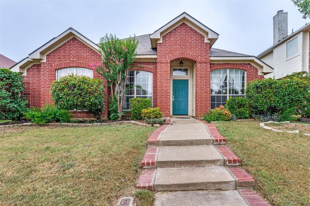 1160 Christopher Lane, Lewisville