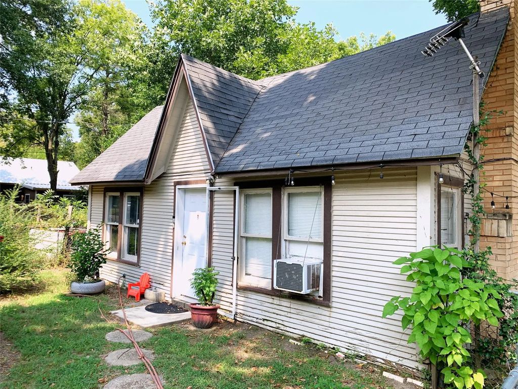 306 W Scott Street, Athens