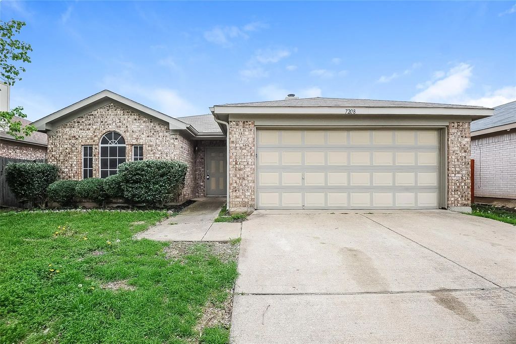 7208 Avington Way, Fort Worth