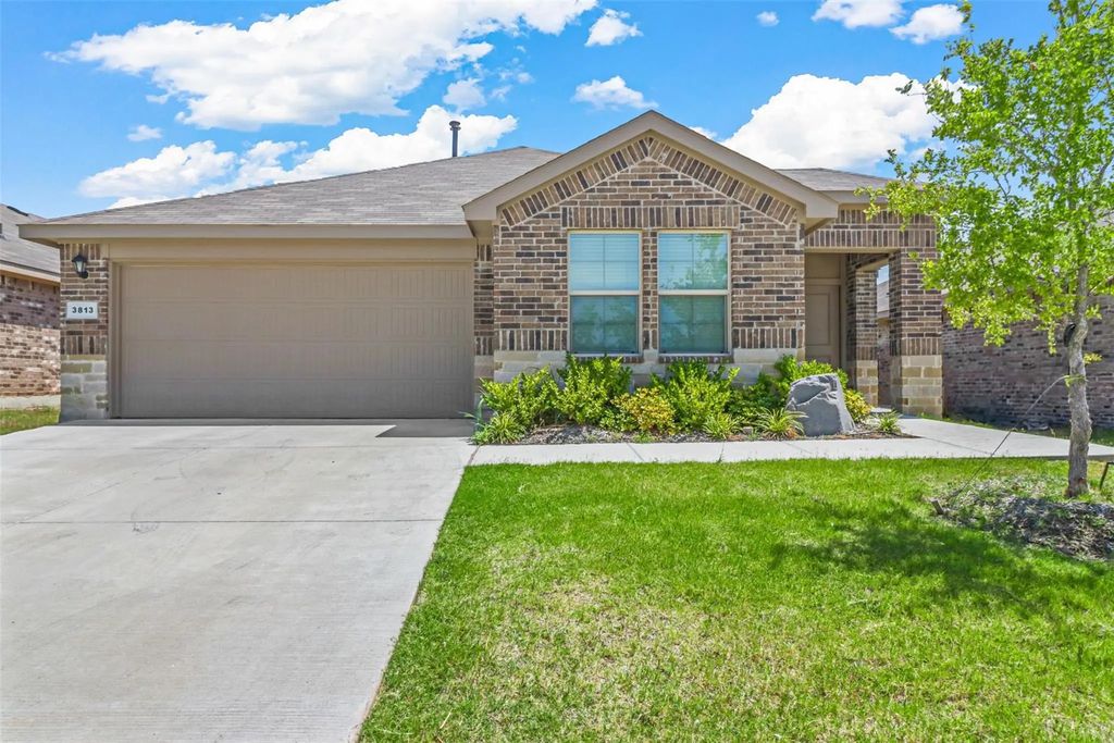 3813 Ridgeway Lane, Denton