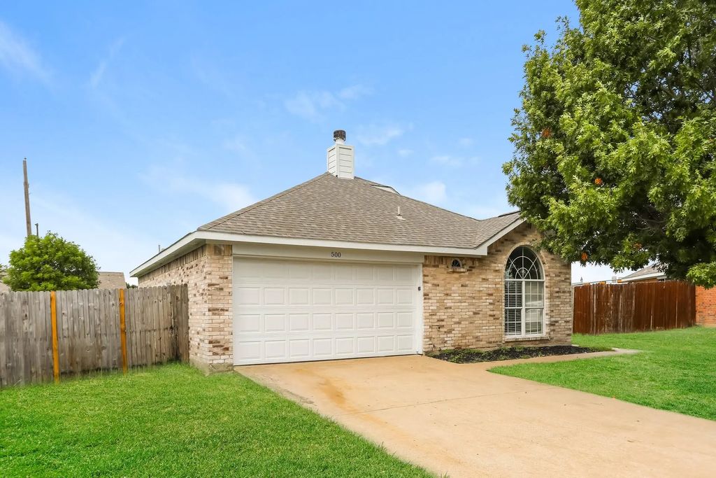 500 Bryn Mawr, Forney
