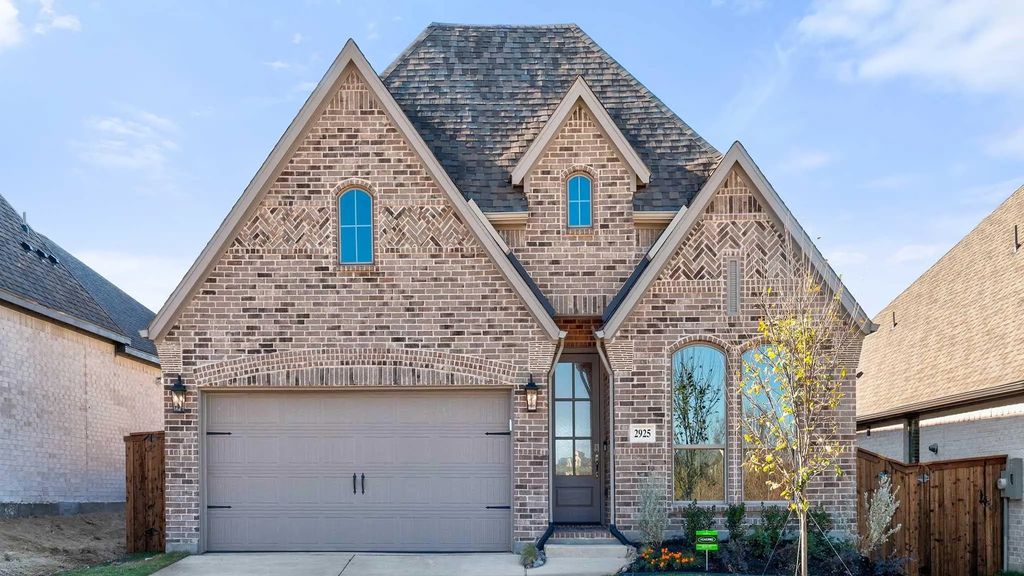 2925 Soaring Hills Lane, Forney