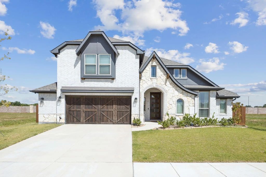 3121 Deer Lake Lane, Mesquite