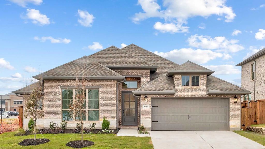 2719 Kirkhill Lane, Forney
