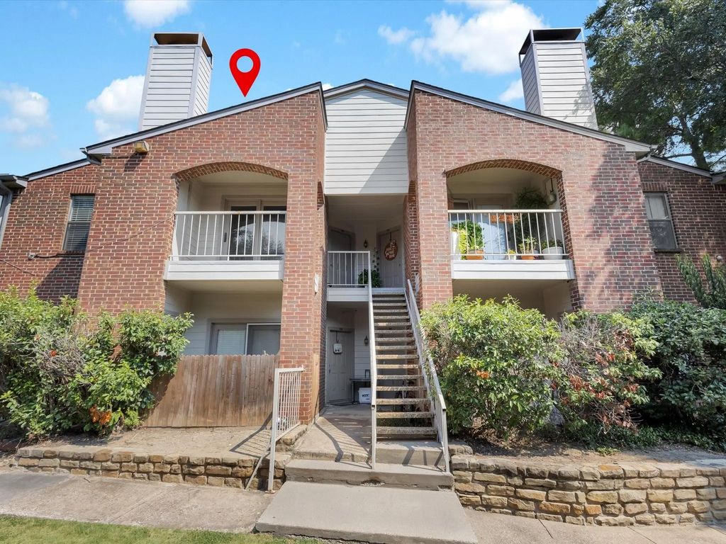 3244 Donnelly Circle 1114, Fort Worth