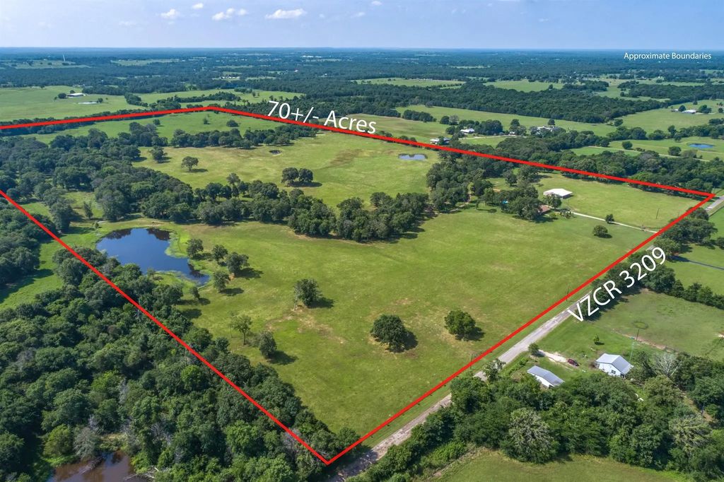 776 Vz County Road 3209, Wills Point