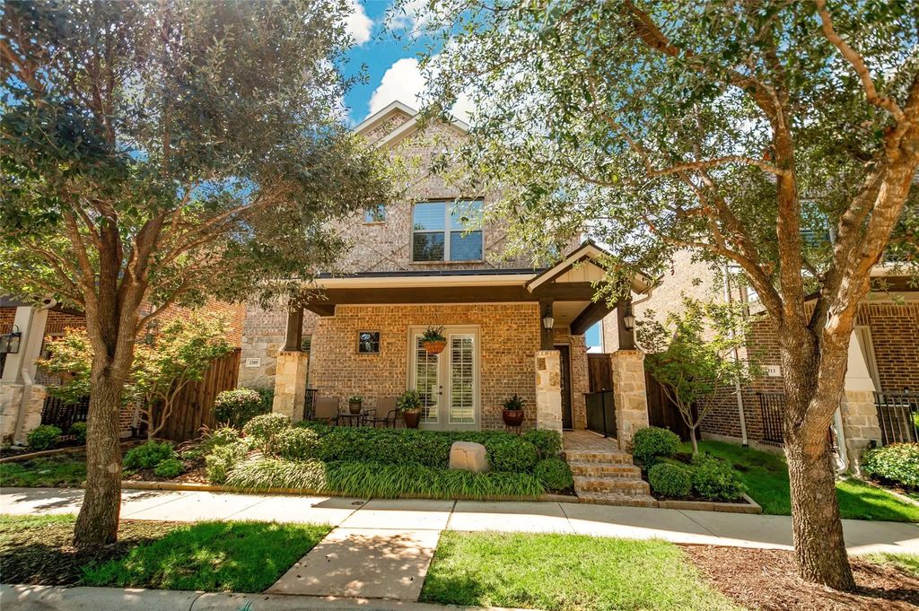 2309 8th Avenue, Flower Mound