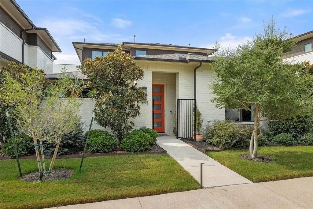 322 Nursery Lane, Fort Worth