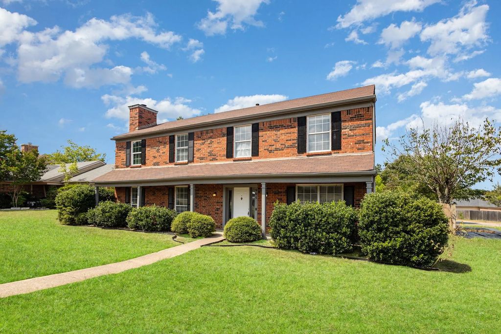 905 Eagle Drive, DeSoto