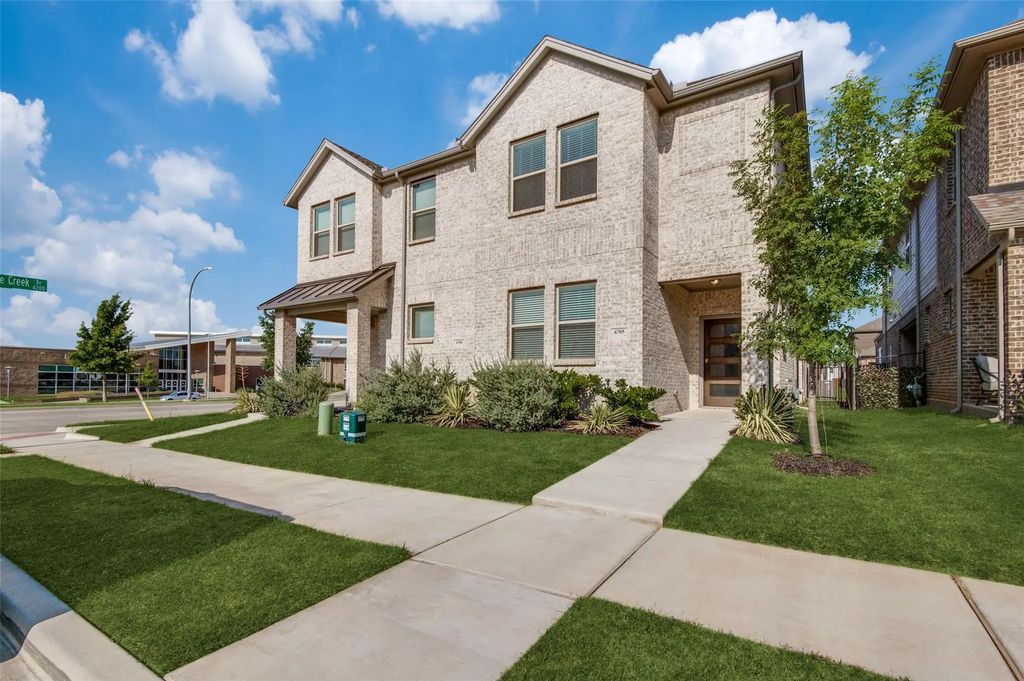 6705 Windlord Drive, Fort Worth