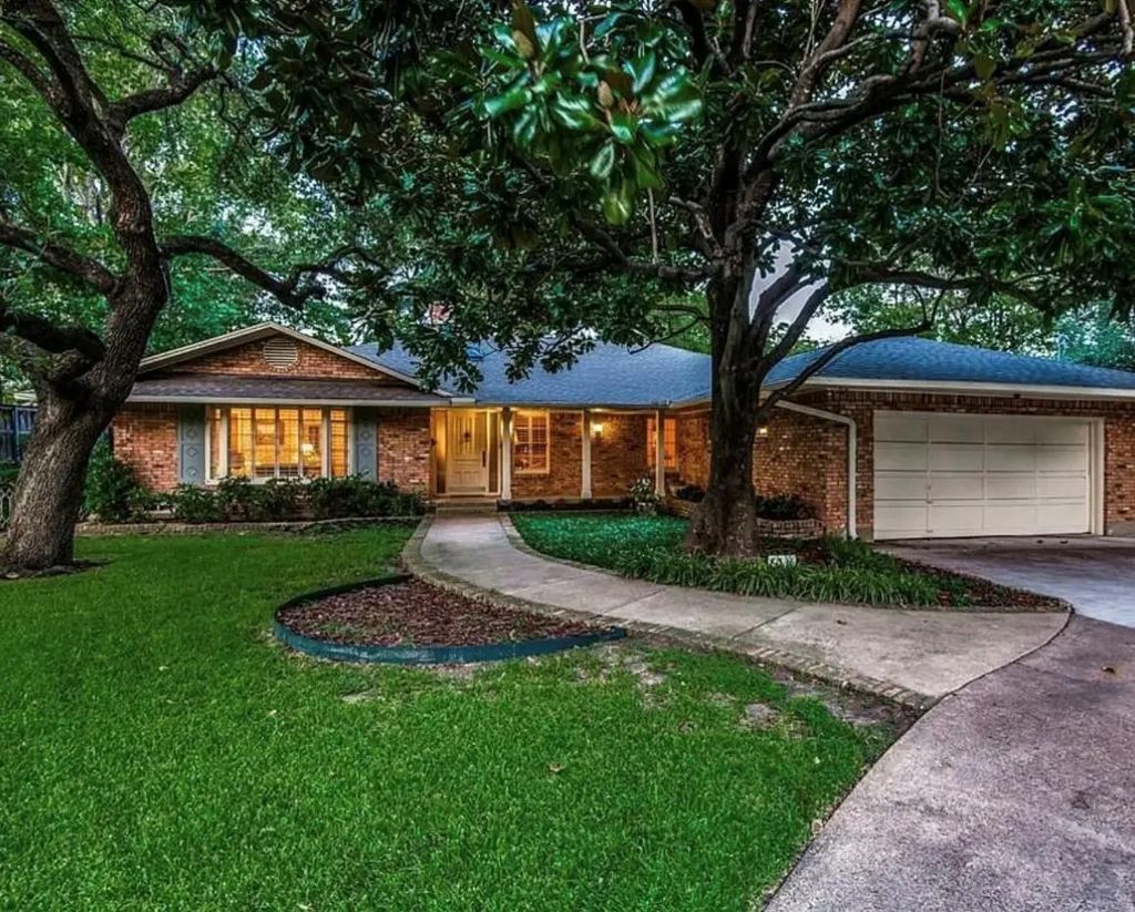 4430 Briar Creek Lane, Dallas