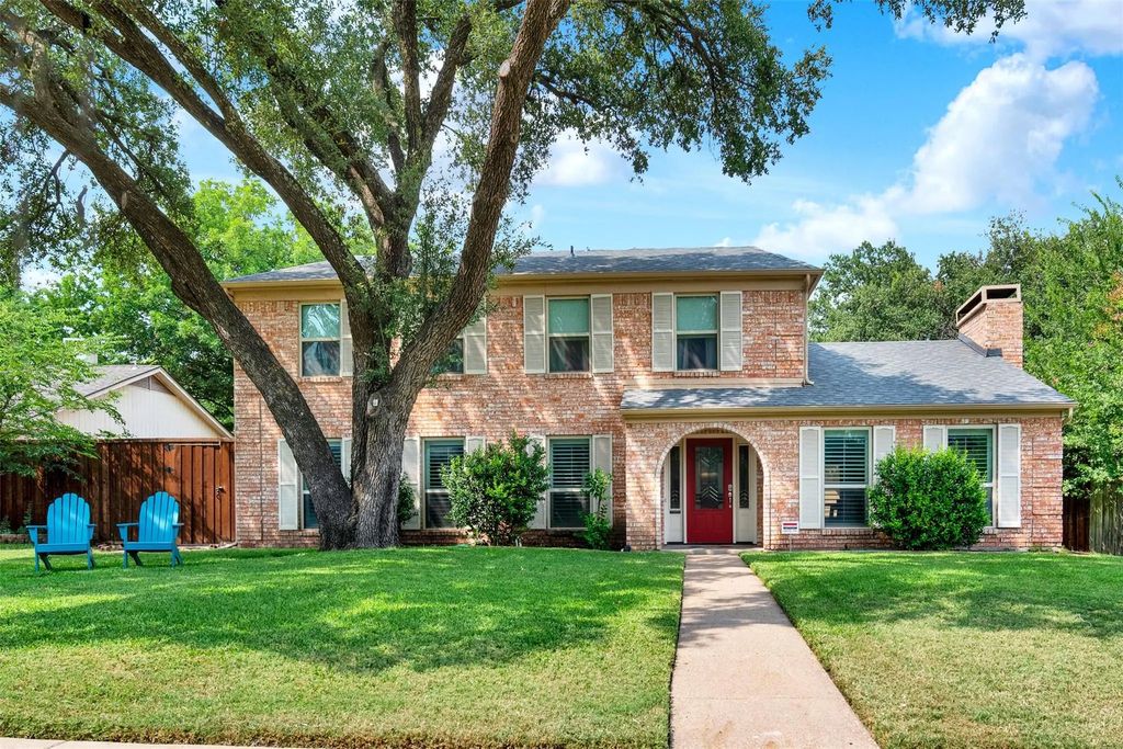 1921 Forestwood Drive, Richardson