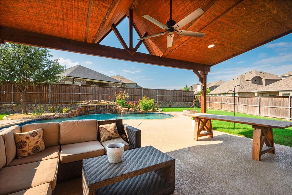 16508 Central Garden Lane, Prosper