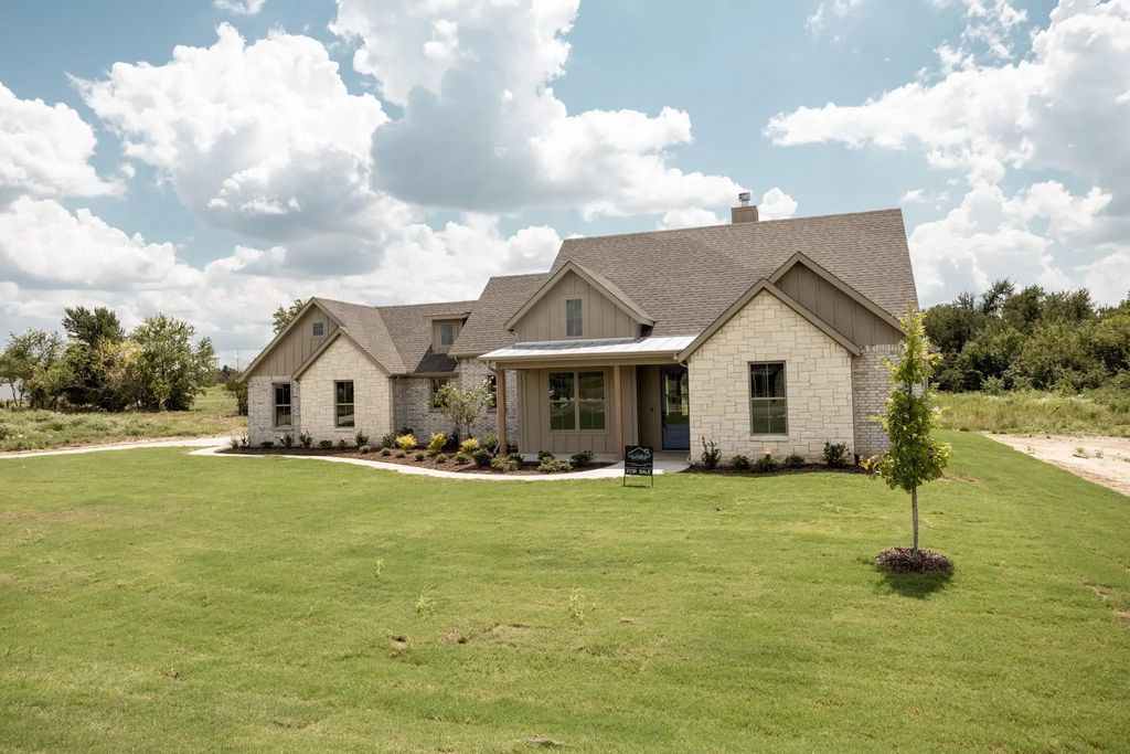 3080 Willow Road, Celeste