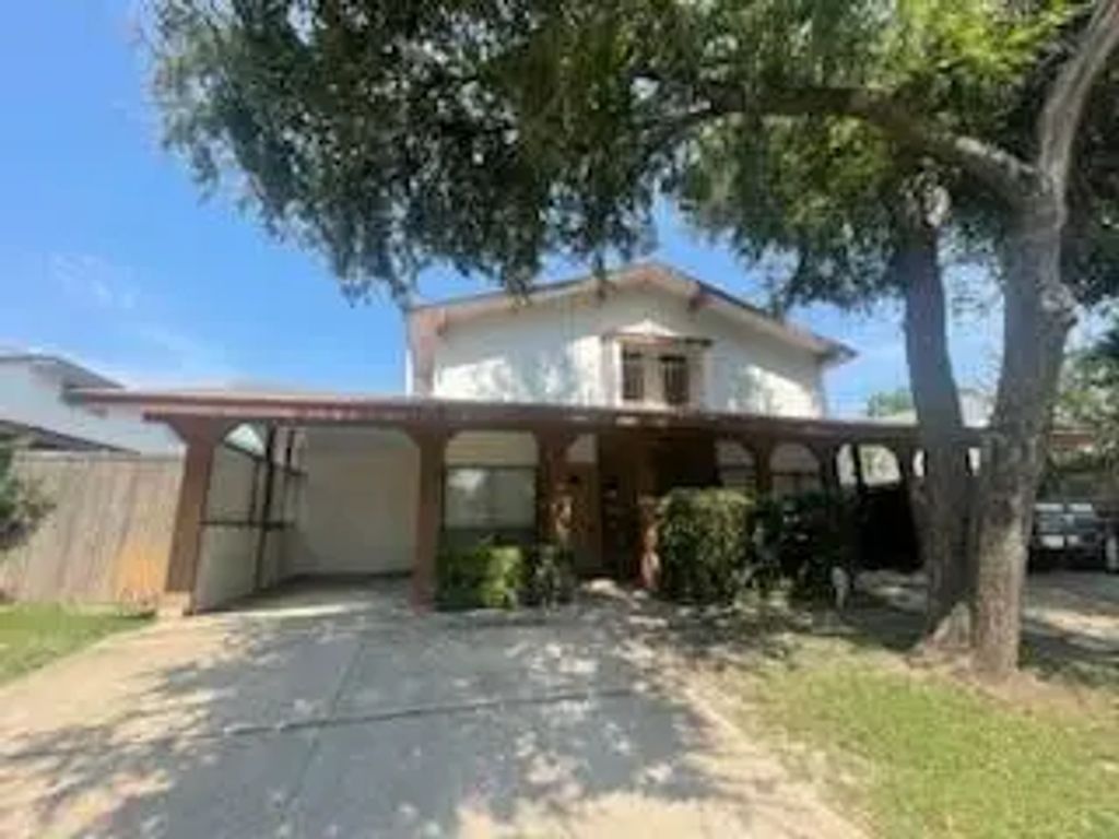 711 Intrepid Drive, Garland