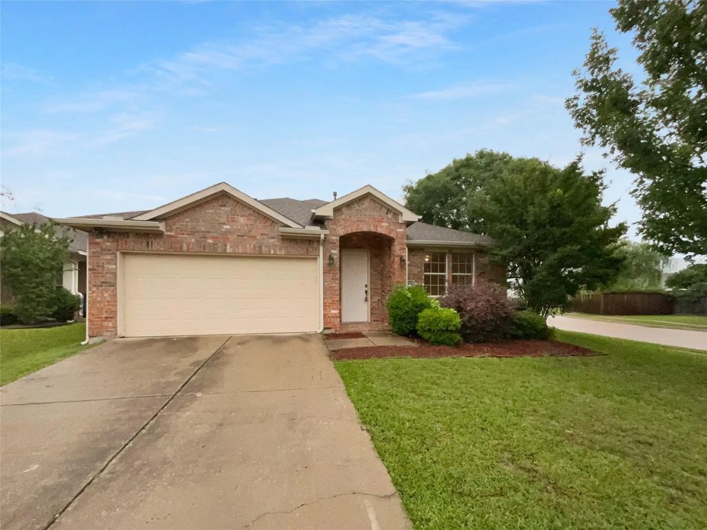 4404 Coldbrook Lane, Sachse