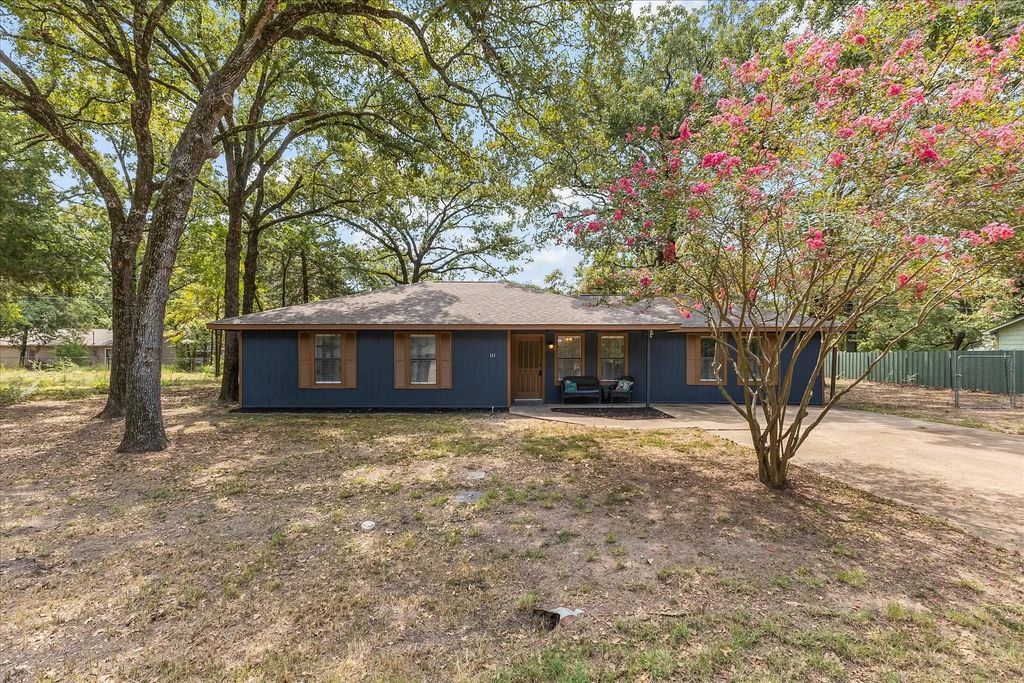 111 Woodland Trail, Gun Barrel City