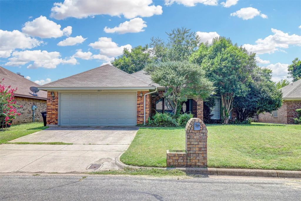 1813 Dorchester Street, Fort Worth