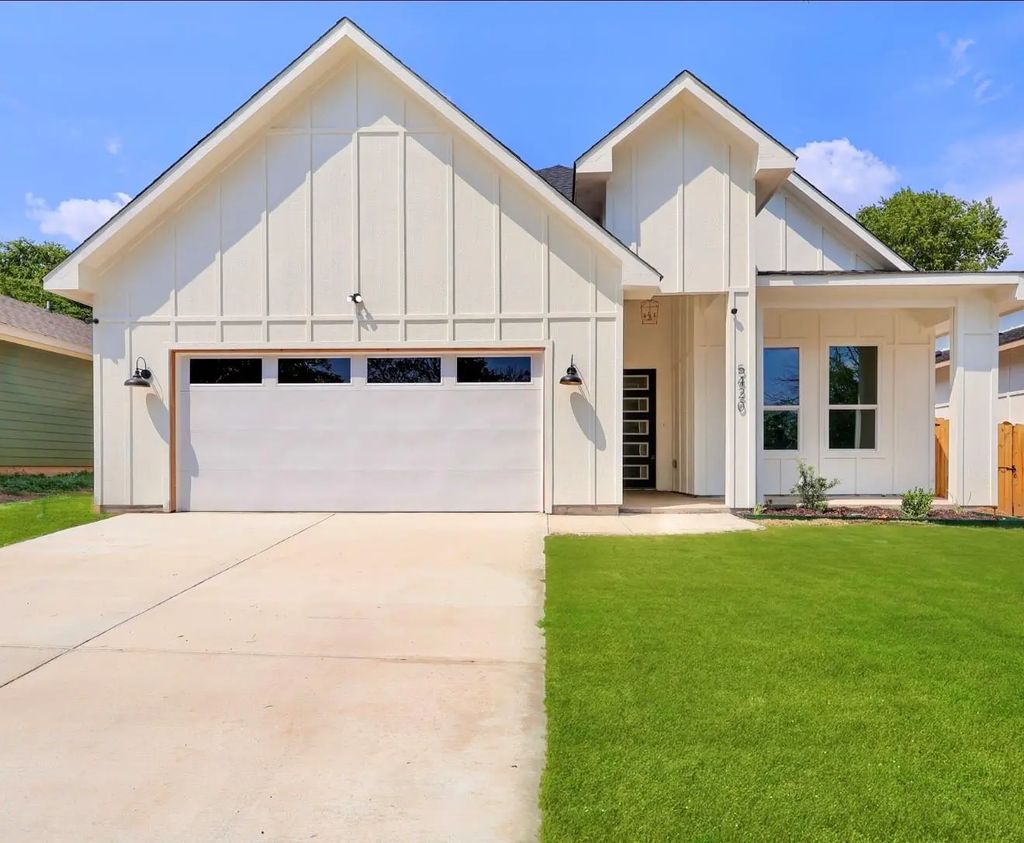 5420 Carver Drive, Fort Worth