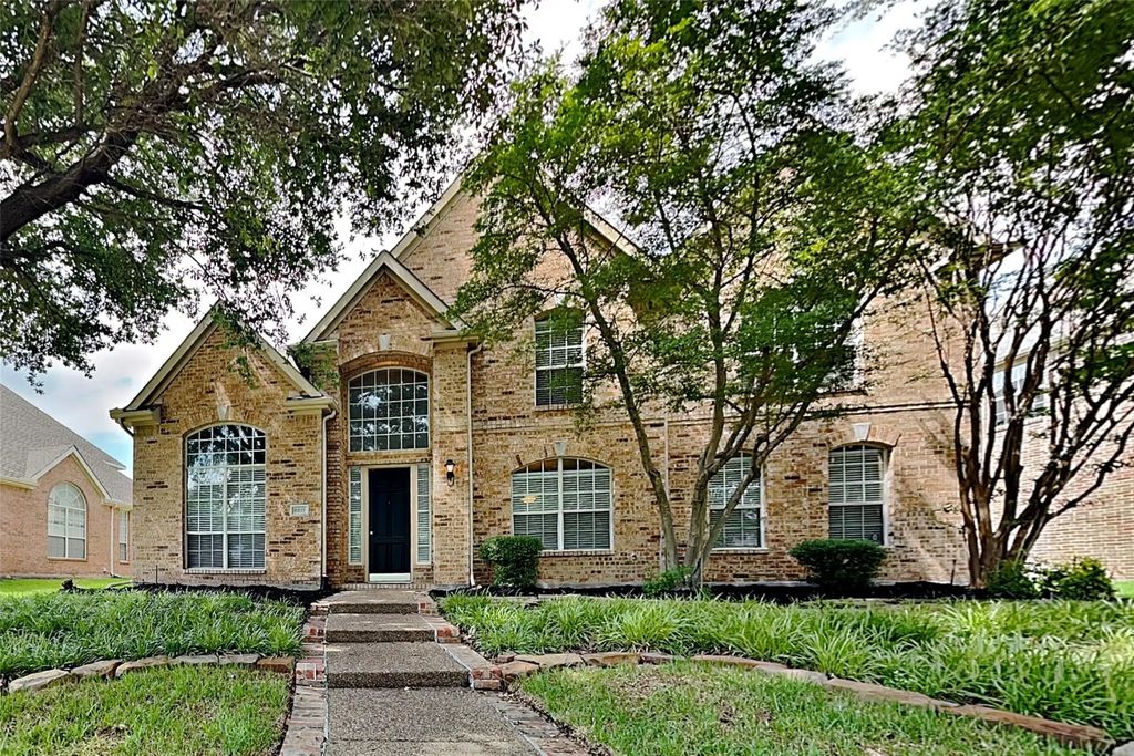 3317 Shady Valley Road, Plano