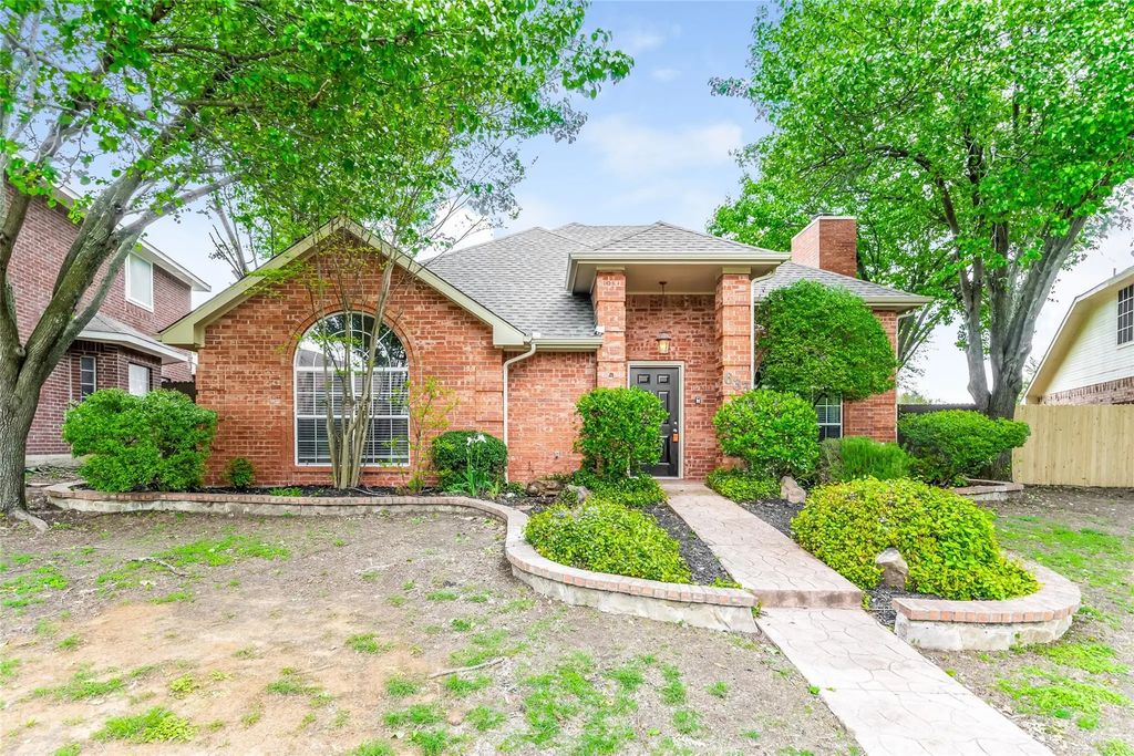 633 Fern Drive, DeSoto