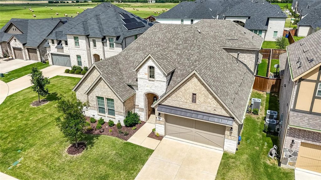 1808 Scotney Court, Celina