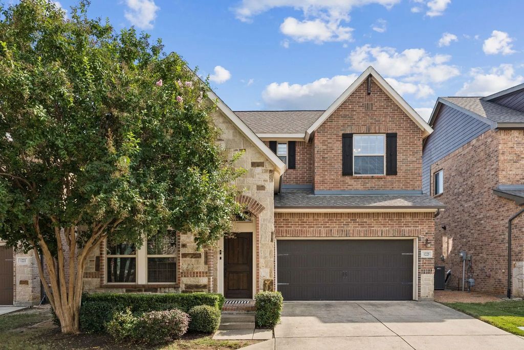 1225 Naples Drive, Richardson