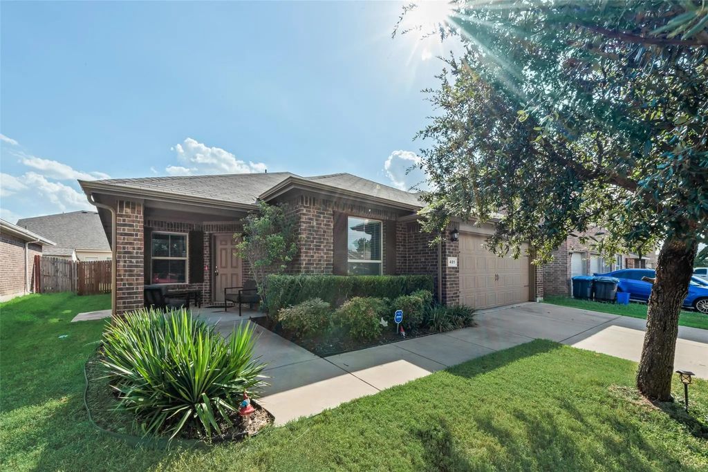 401 Fawn Hill Drive, Fort Worth