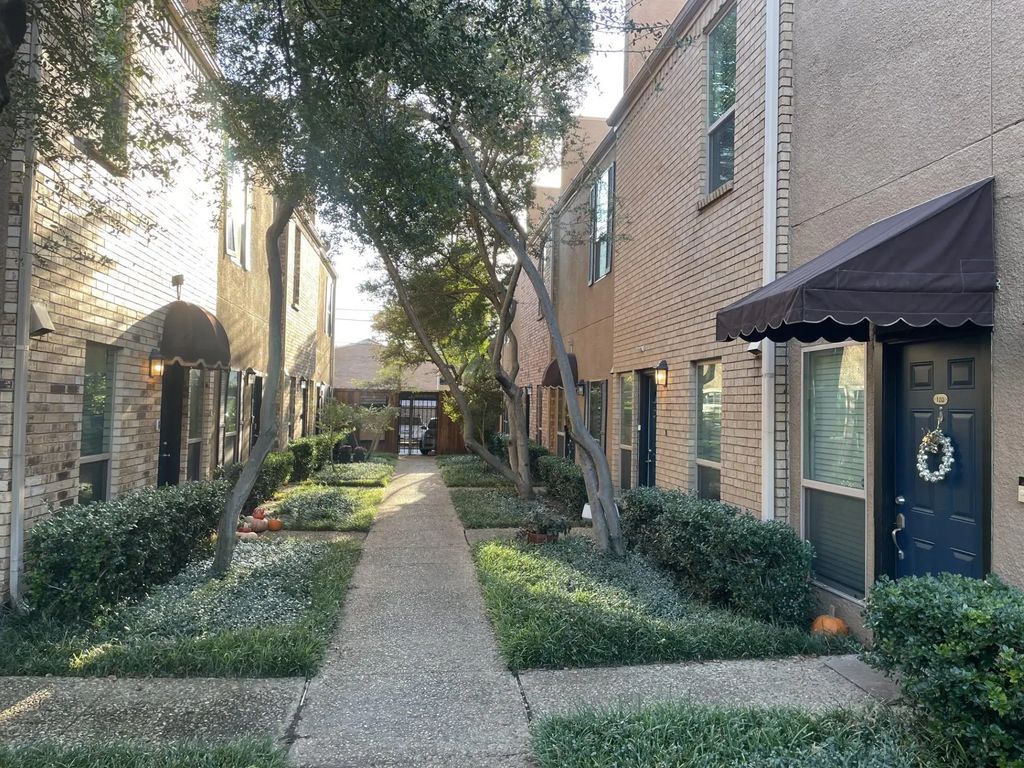 4025 Holland Avenue 117, Dallas