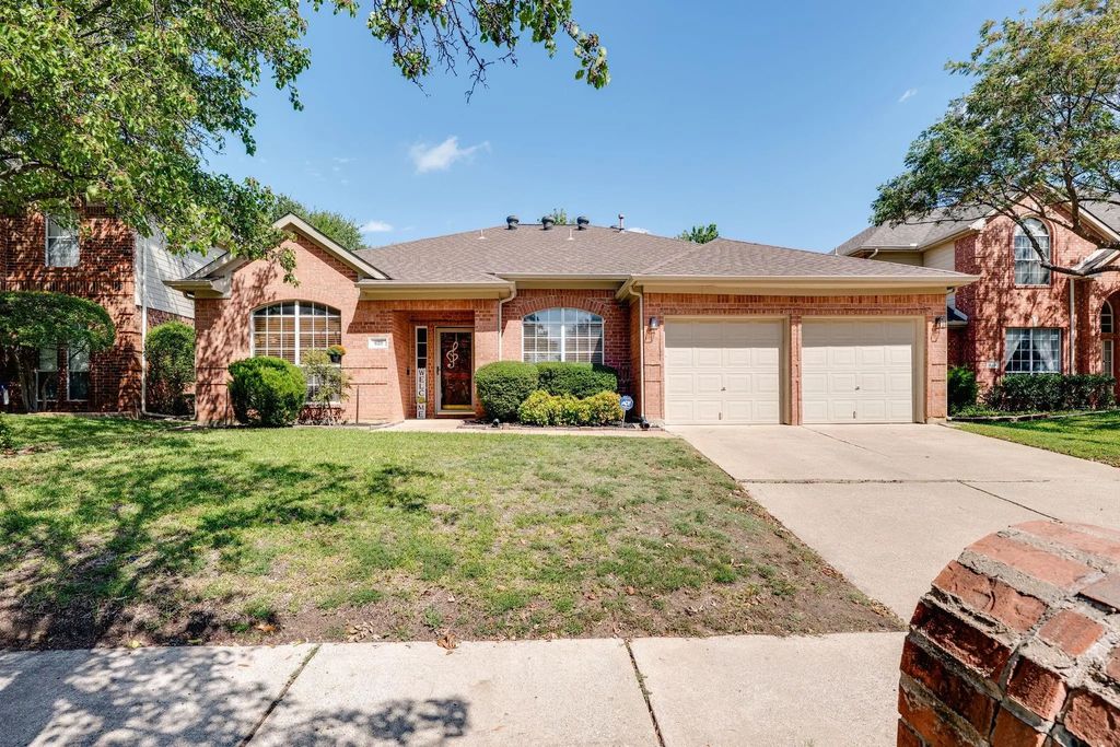 629 Chestnut Drive, Keller