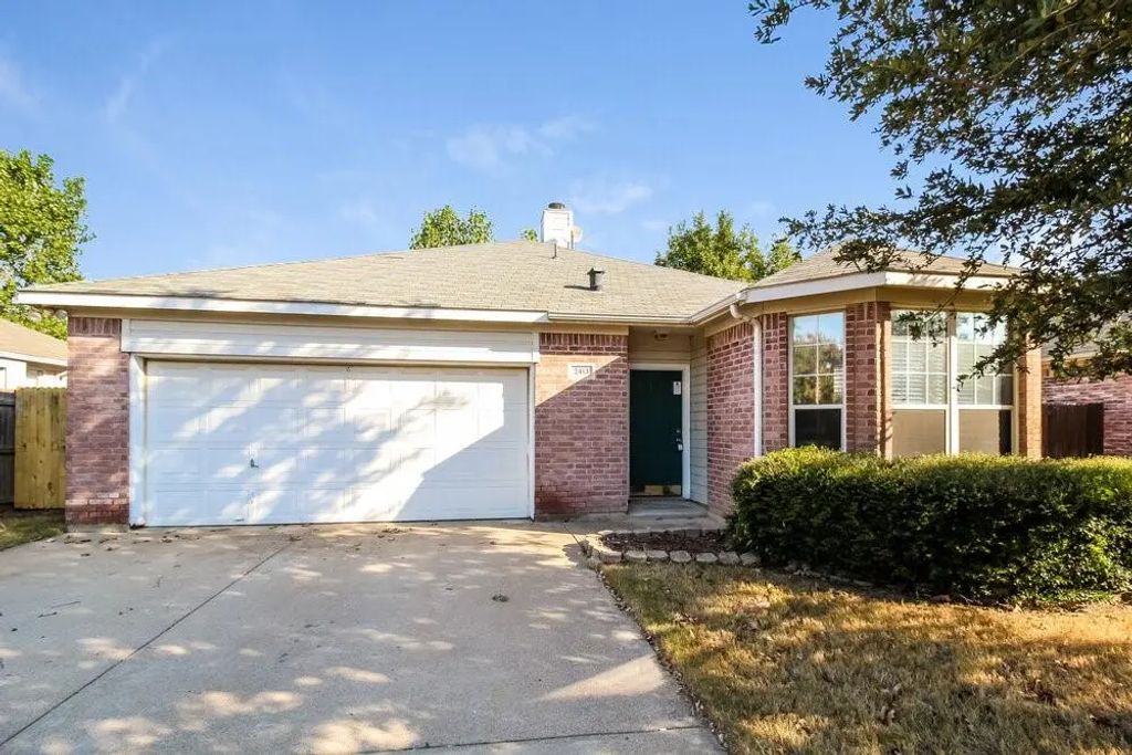 2413 Wildwood Lane, Denton