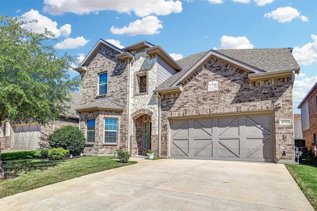 3733 Peach Blossom Road, Fort Worth